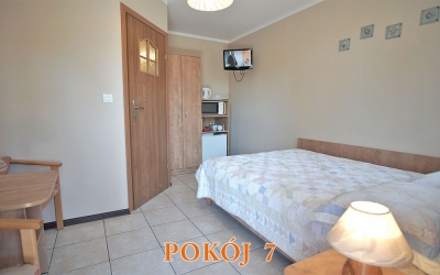 POKOJE GOŚCINNE PROMYK 21